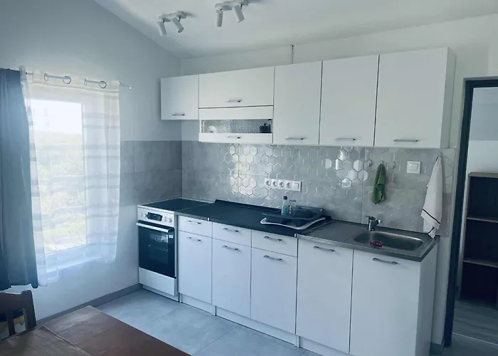 Gade Apartmanhaz *